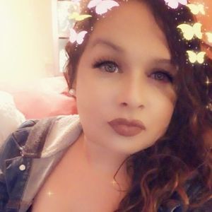 Meet your Posher, Janesa